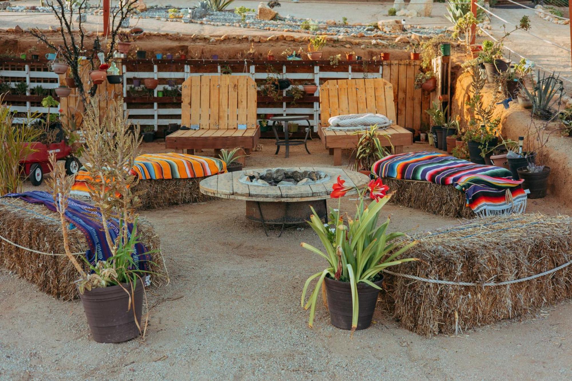 Vl Uno Bed and Breakfast Ensenada Exteriör bild