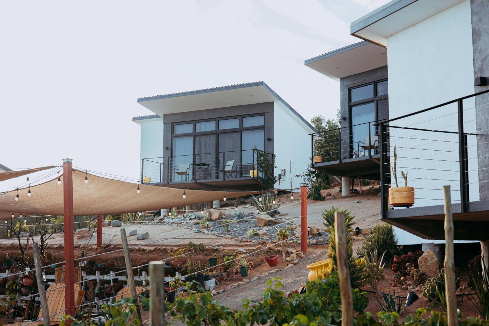 Vl Uno Bed and Breakfast Ensenada Exteriör bild