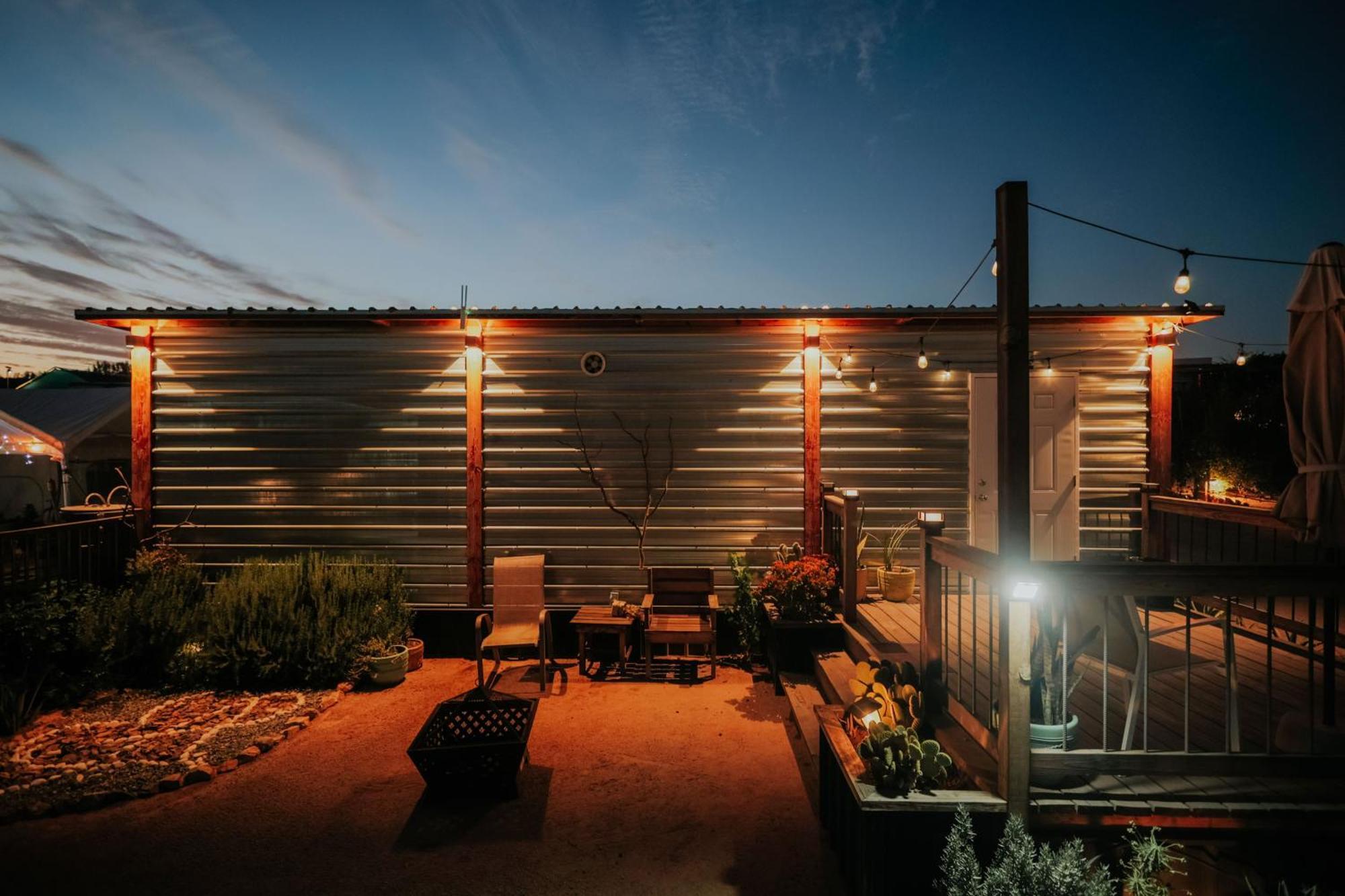 Vl Uno Bed and Breakfast Ensenada Exteriör bild